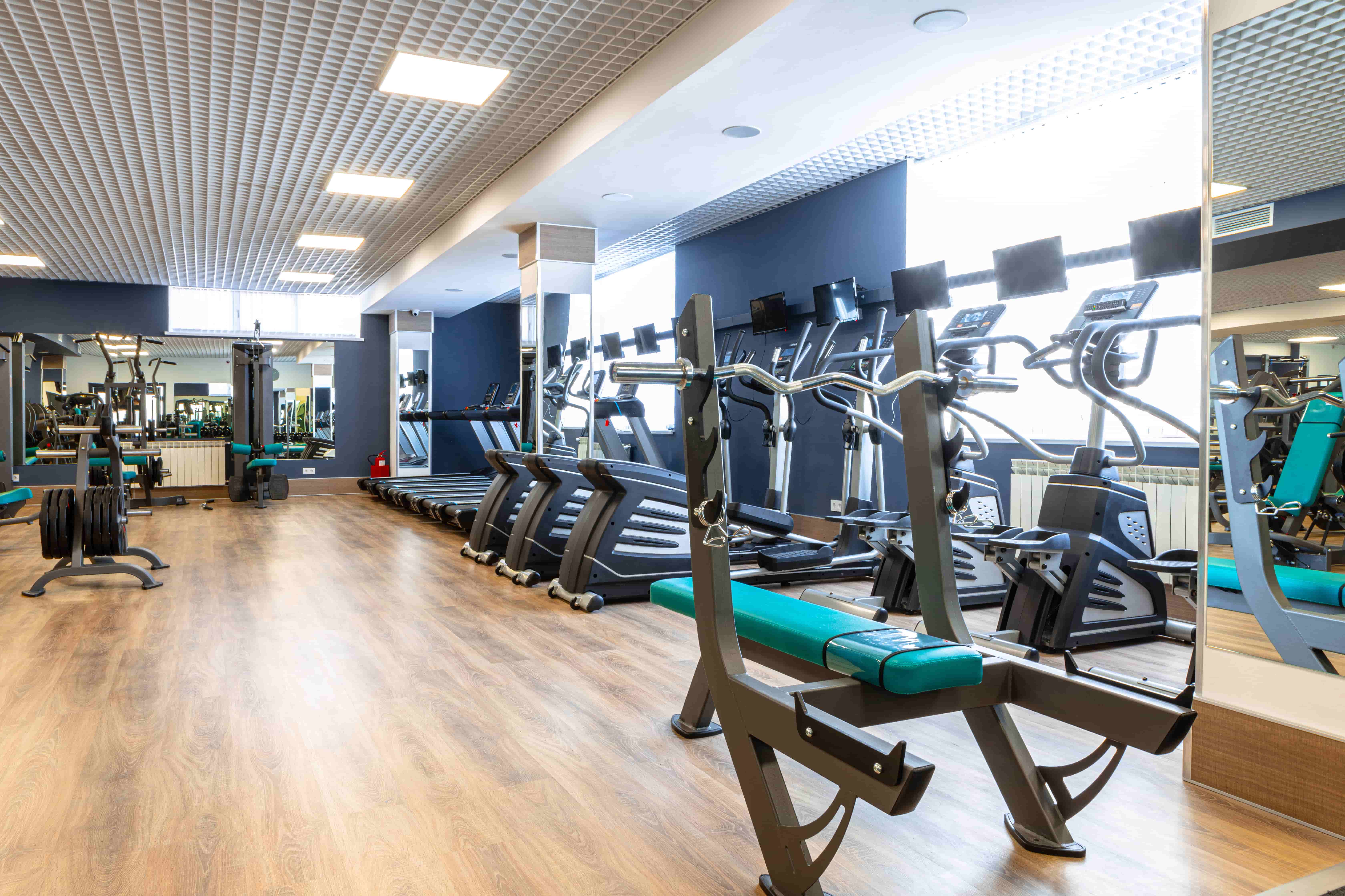 new-sports-equipment-gym-nobody.jpg